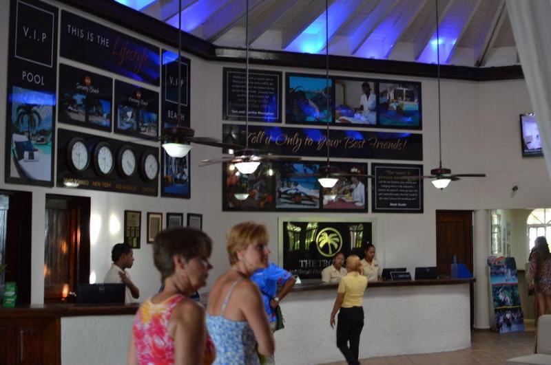 Lifestyle Crown Residence Suites (Adults Only) Puerto Plata Bagian luar foto